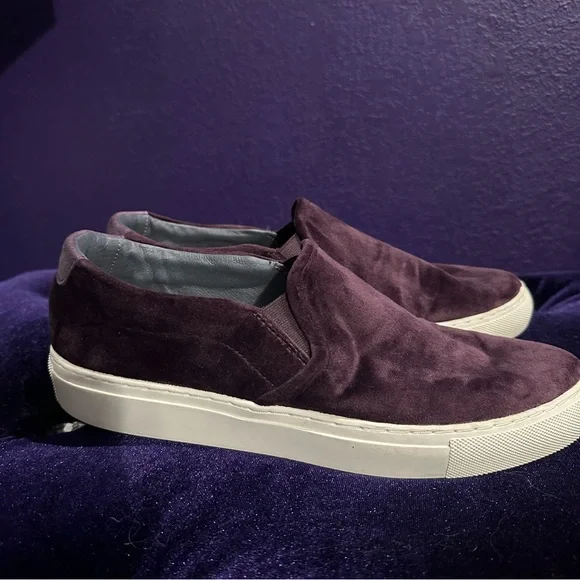 Skechers Vaso 49933 Burgandy Purple Velvet Casual Memory Foam Slip Ons 9.5 - Picture 2 of 14